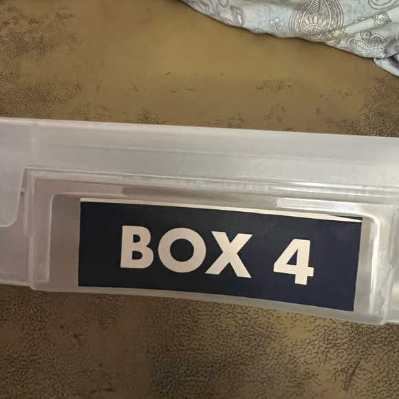 Baccurelli Mystery Craft Club statement necklace box - Picture 3 of 4